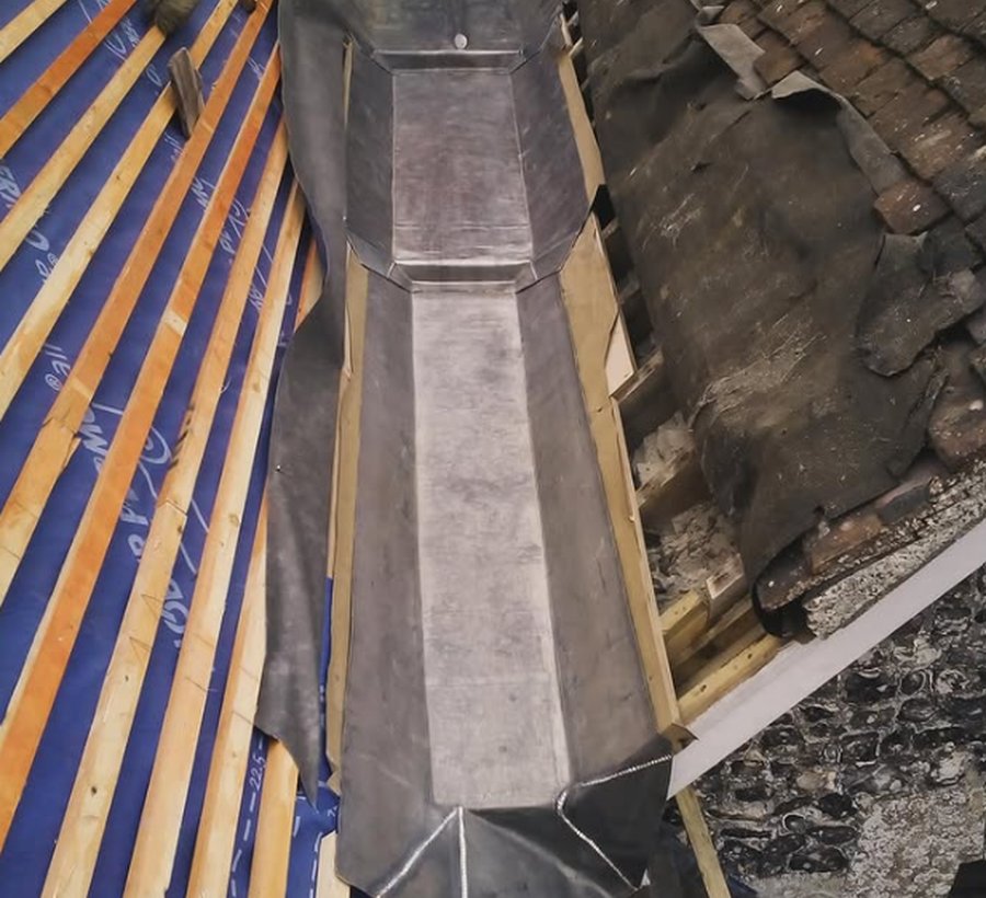 Hand-formed lead back gutter